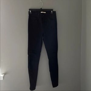levi’s black jeans